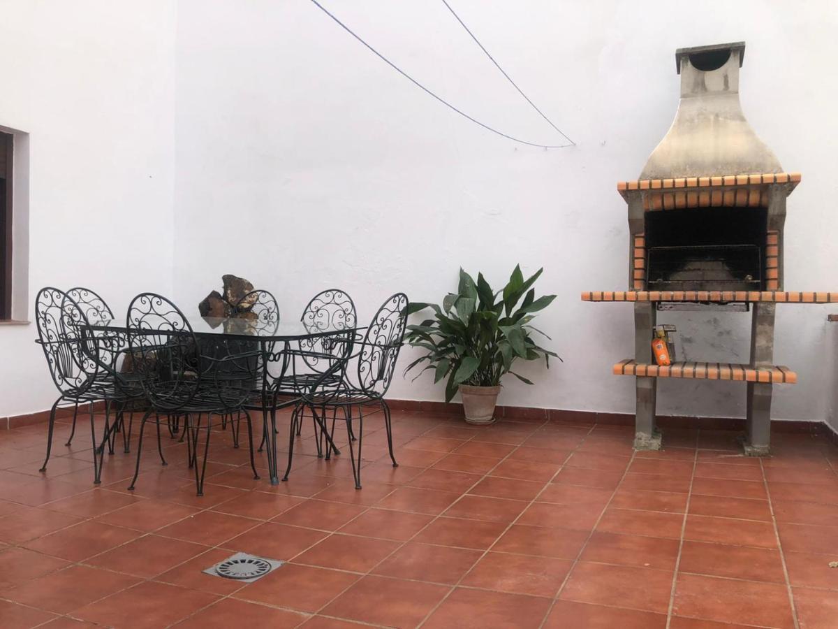 Casa De Tita Dolores Кортес-де-ла-Фронтера Екстер'єр фото